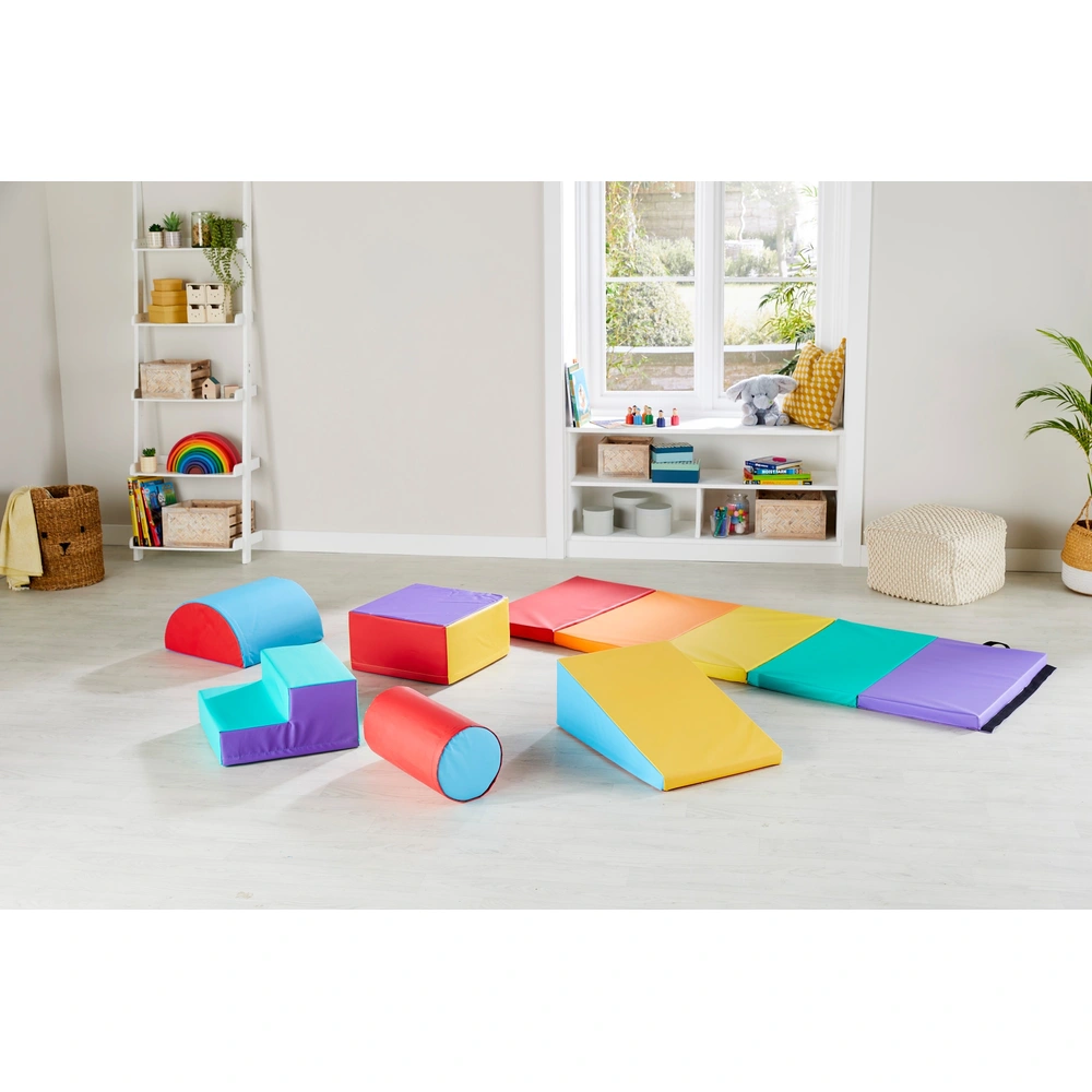 Play Factory Soft Play – klappbare Schaumstoff-Turnmatte für Bewegungsspiele – Bild 2