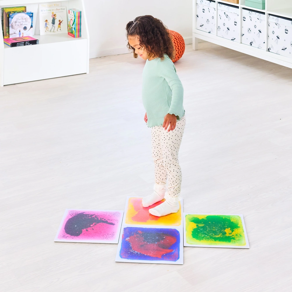 Play Factory Faszinationsmatten – Sensorik-Spielzeug mit bunter Flüssigkeit (4er-Set) – Bild 8