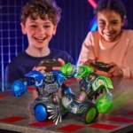Robo Kombat Tornado – Roboter-Spielzeug (2er-Set, grün/blau)