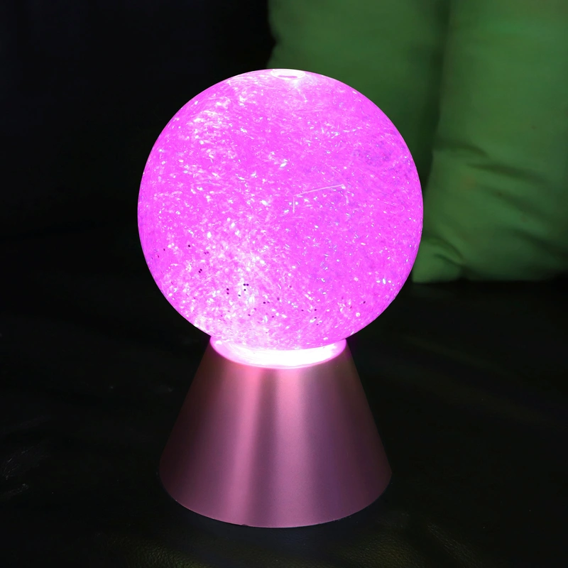 Pocket Play Cosmic Glow – Glaskugel-Nachtlicht mit Glitzer & Farbwechsel