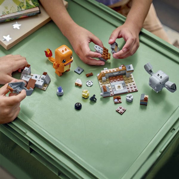LEGO Pokémon Glumanda & Kleinstein Höhlenkampf 72157 – Bild 2